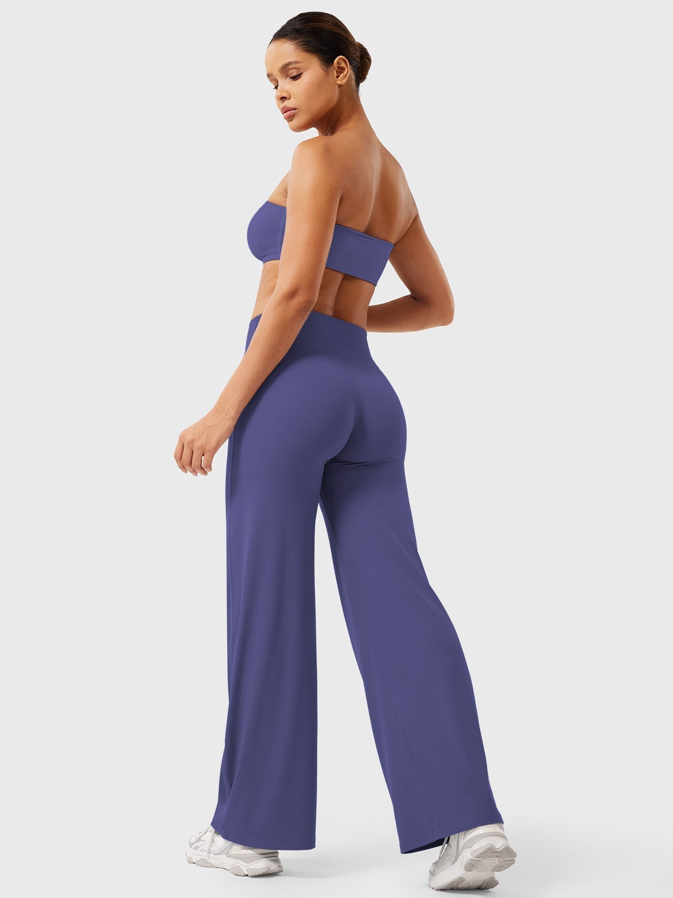Yeoreo Eddiy | Figurformende Flared Leggings mit ultra bequemem Fit