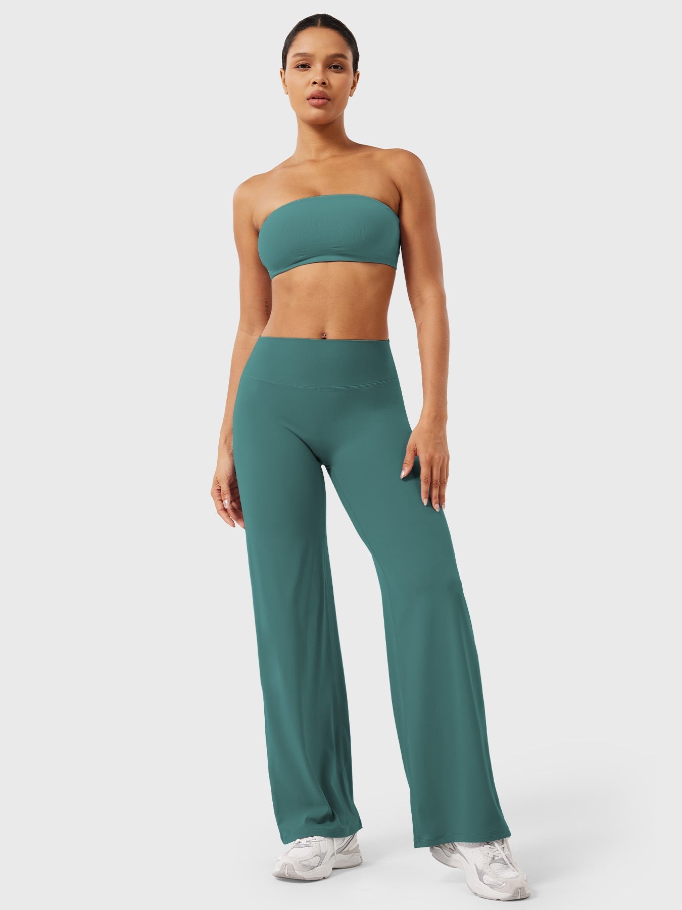 Yeoreo Eddiy | Figurformende Flared Leggings mit ultra bequemem Fit