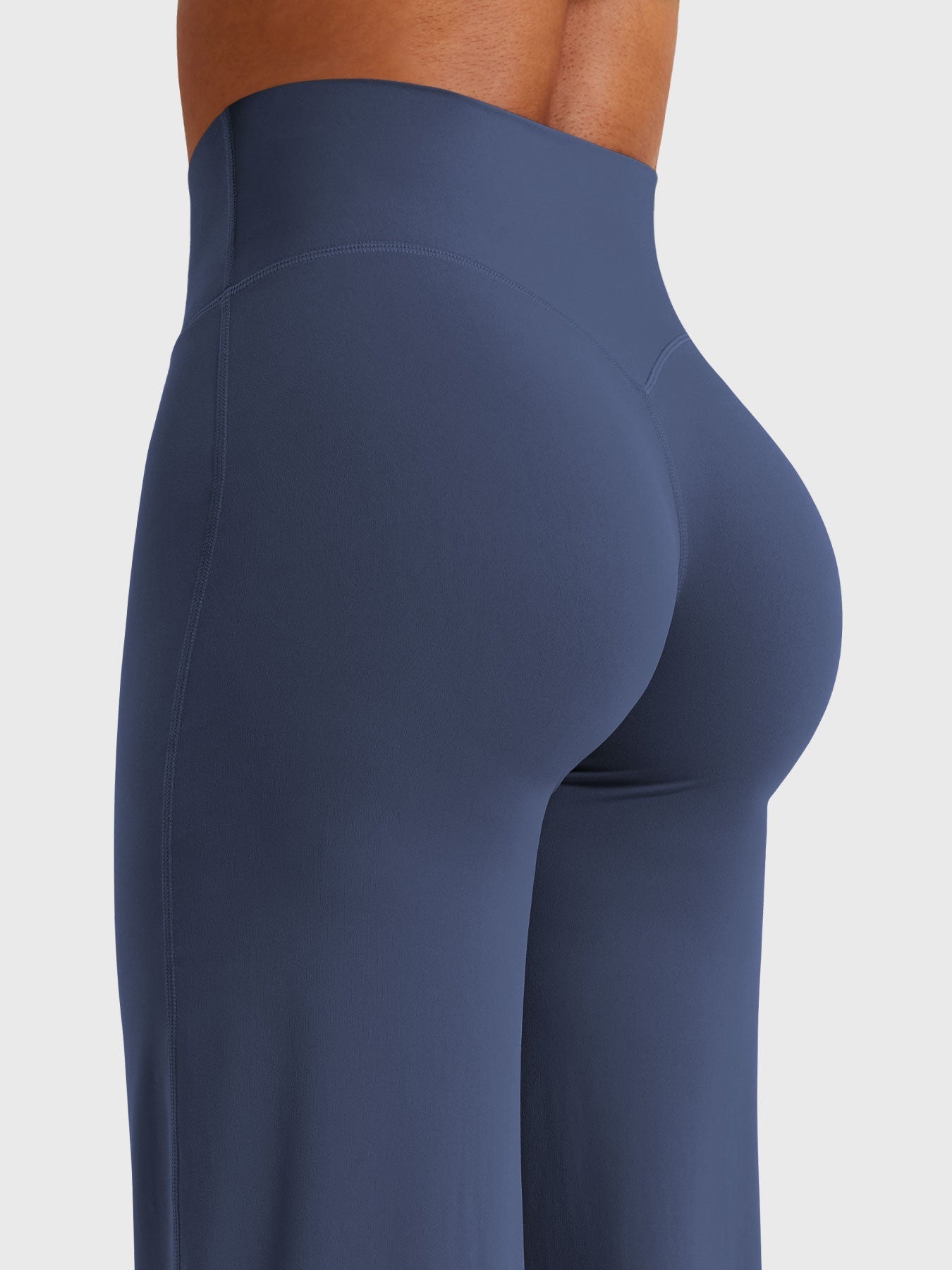 Yeoreo Eddiy | Figurformende Flared Leggings mit ultra bequemem Fit