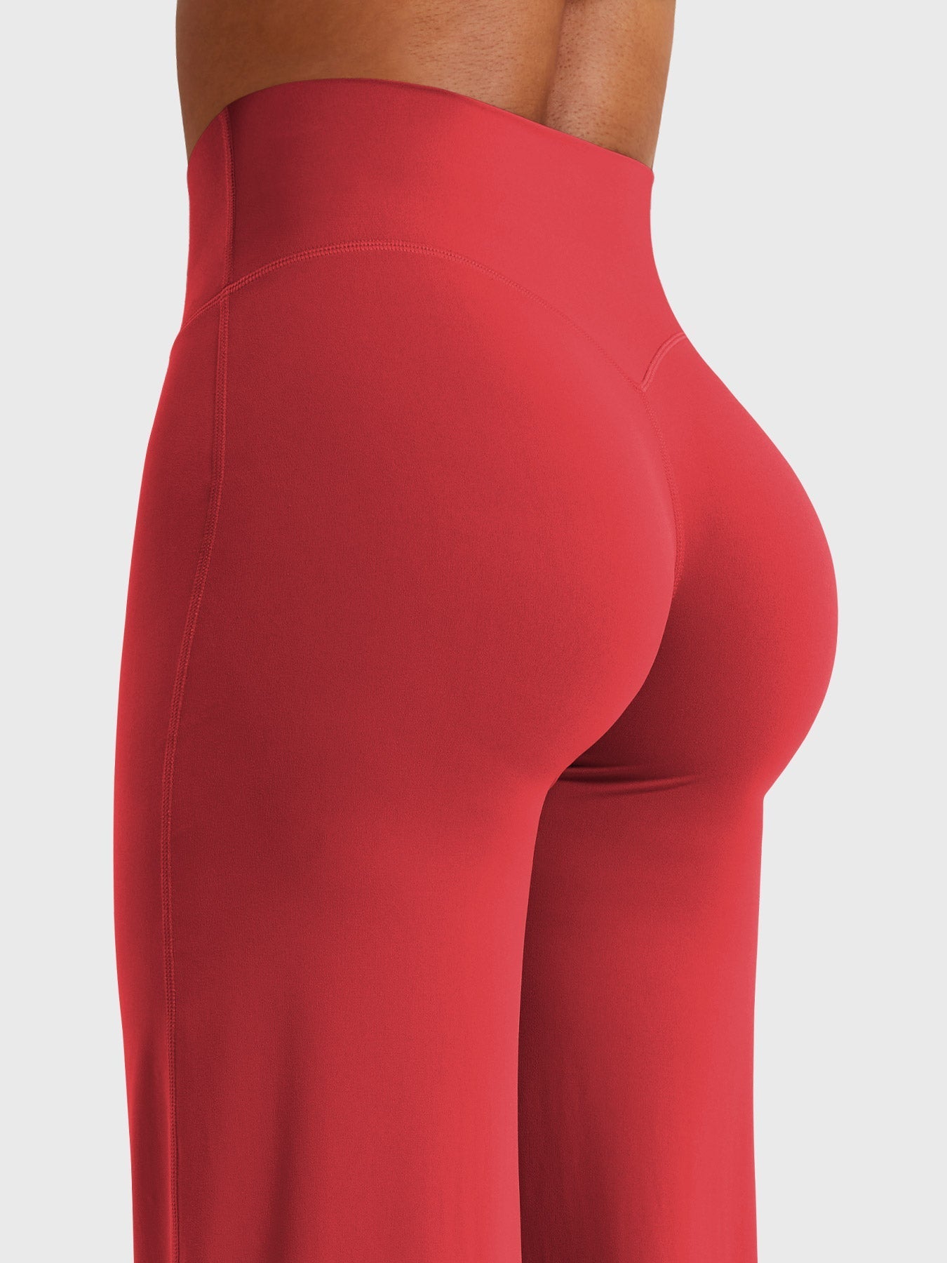 Yeoreo Eddiy | Figurformende Flared Leggings mit ultra bequemem Fit