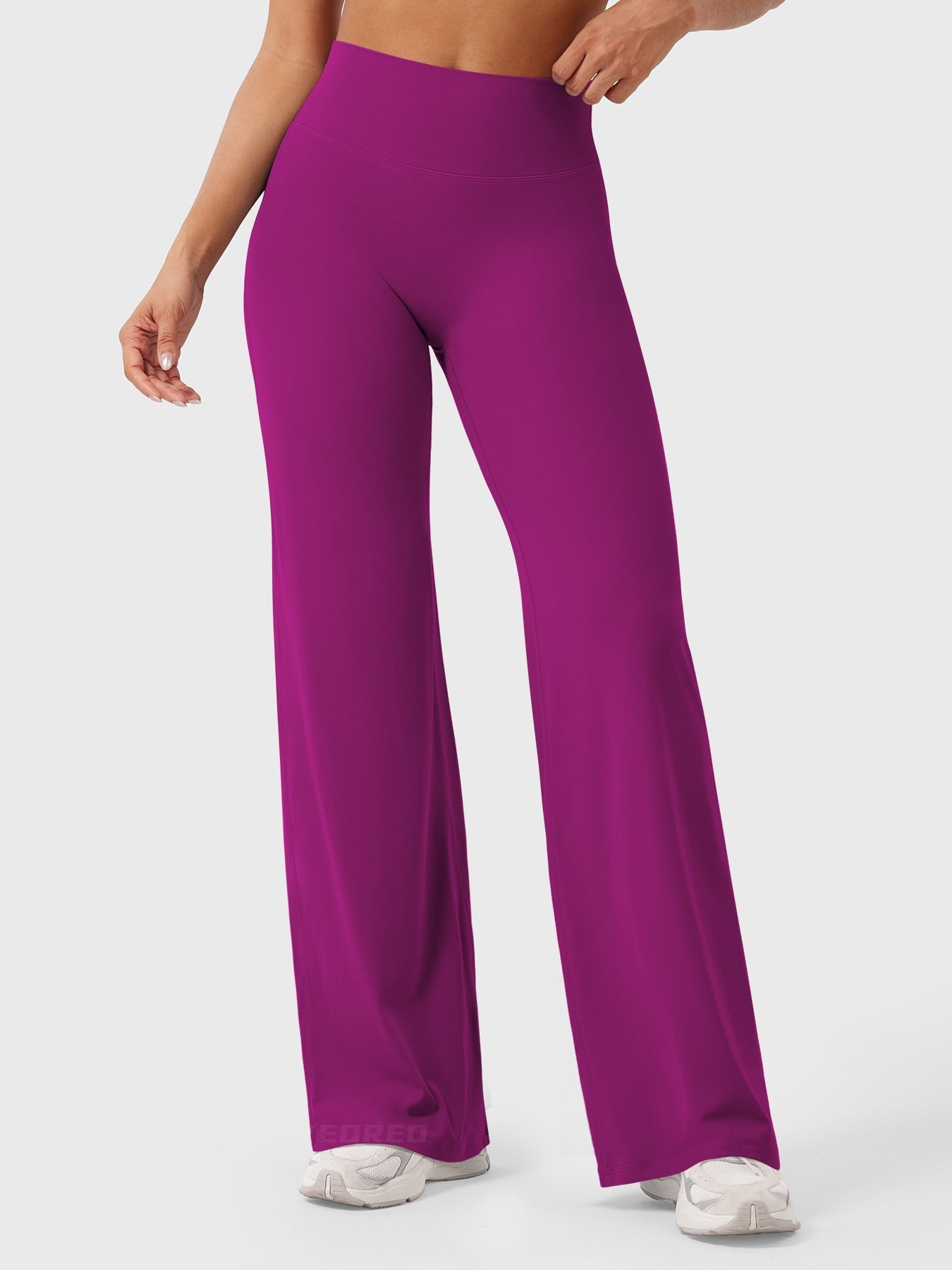 Yeoreo Eddiy | Figurformende Flared Leggings mit ultra bequemem Fit